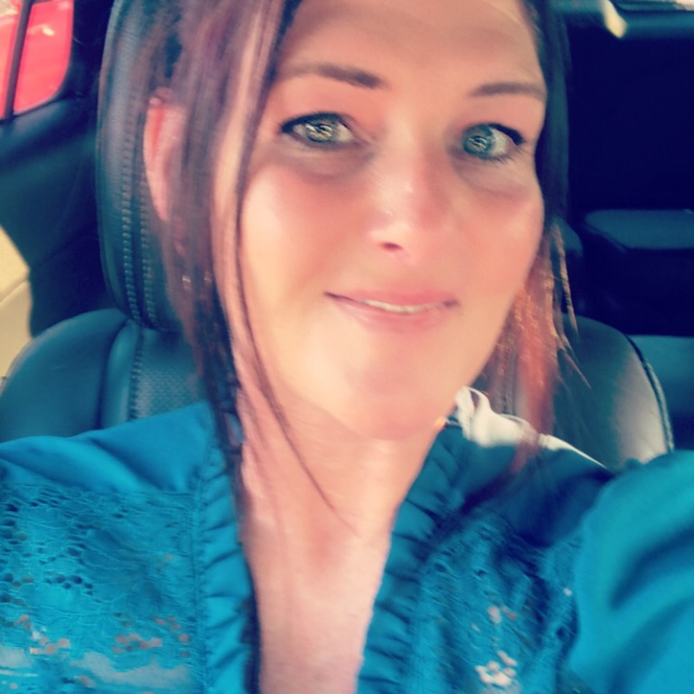 Meet your Posher, Lori